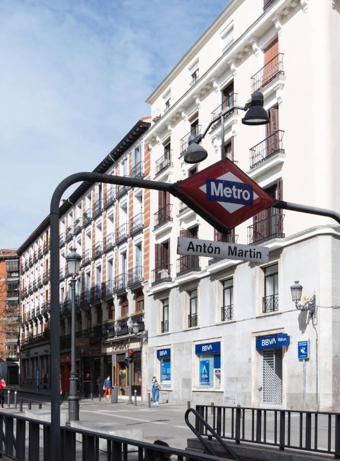 Hostal Evoke Madrid Bagian luar foto