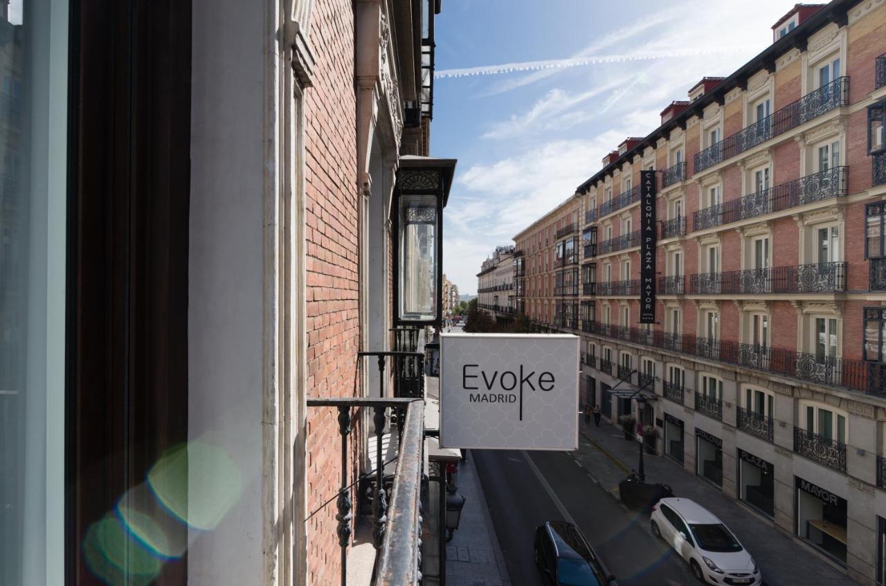 Hostal Evoke Madrid Bagian luar foto